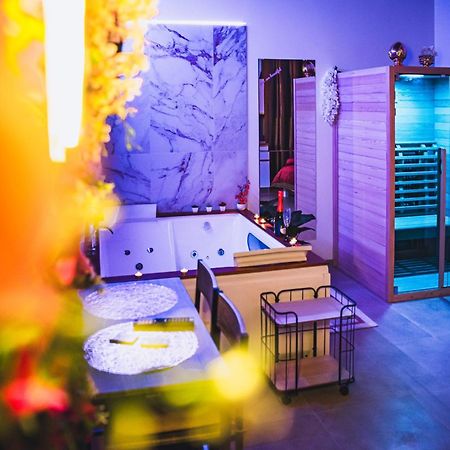 Atanasia Suite อาชิเรอาเล ภายนอก รูปภาพ